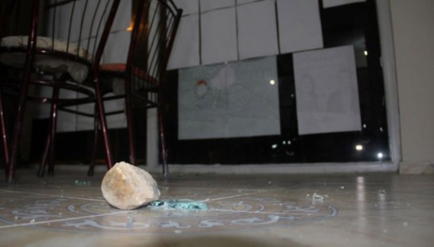 HDP seçim irtibat bürosuna taşlı saldırı iddiası