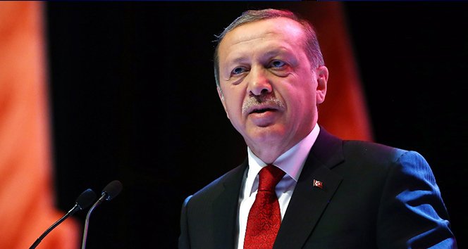 Cumhurbaşkanı Erdoğan partililere hitap ediyor